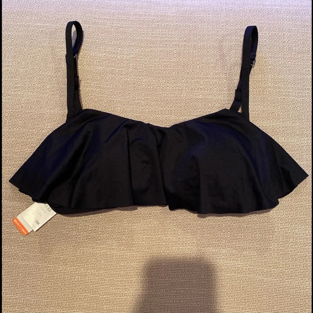 Swim Systems Underwire Flounce Bikini Top Black